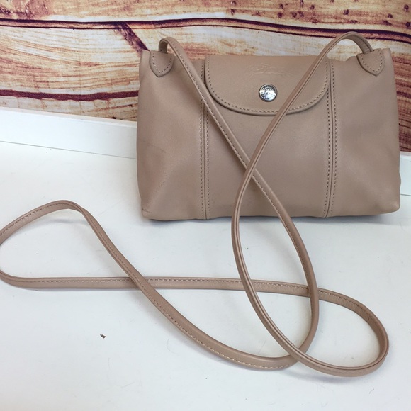 longchamp cuir crossbody